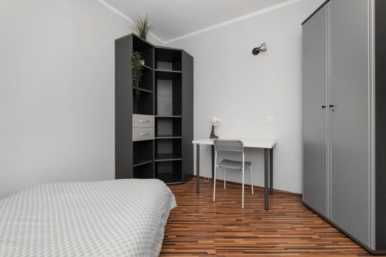 Tjiraso Apartment Гданск Екстериор снимка