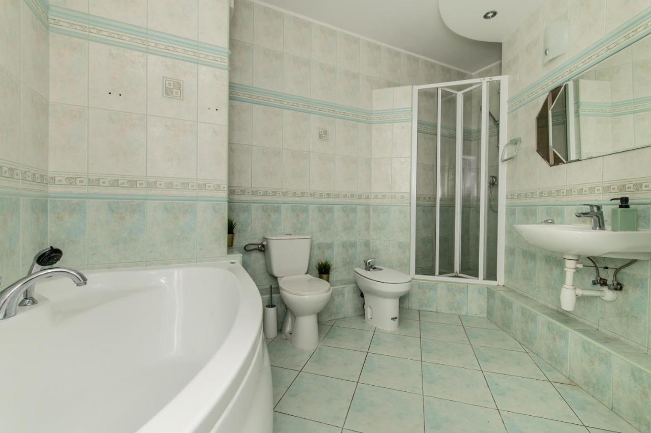 Tjiraso Apartment Гданск Екстериор снимка